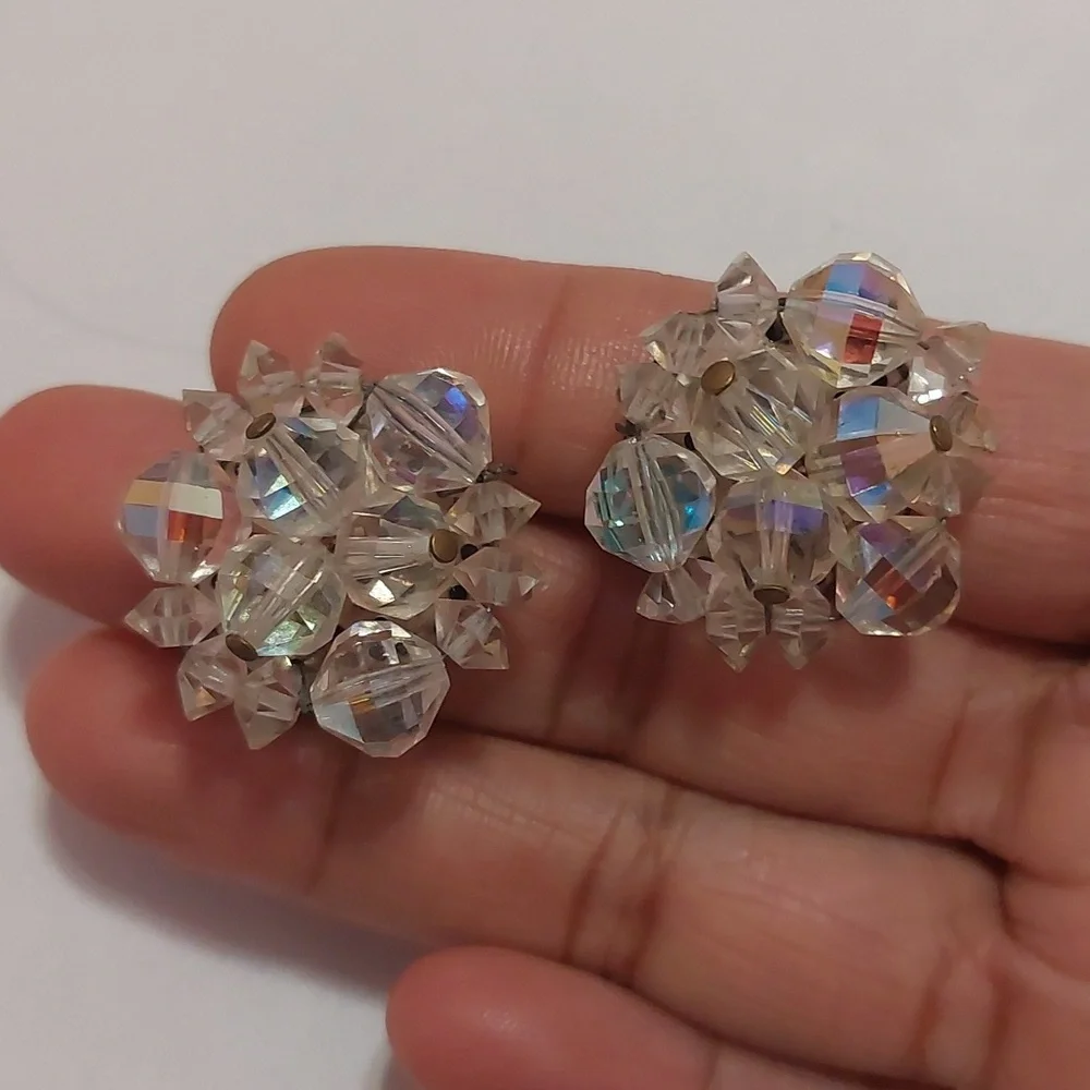 Vintage Germany AB Rhinestones Aurora Borealis Clip On Earrings - Picture 1 of 7